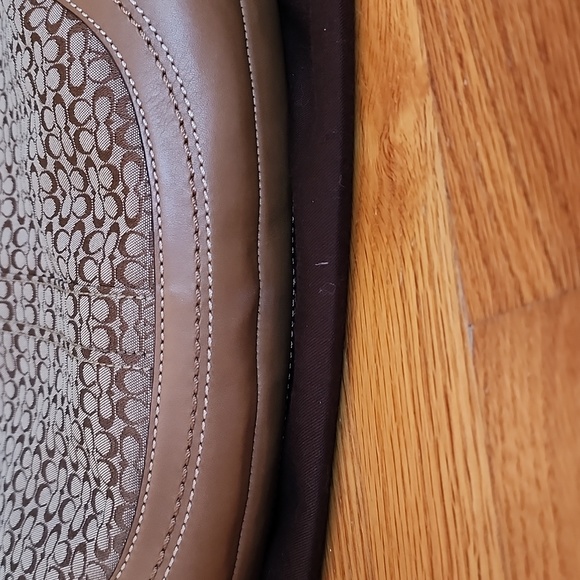 Like New Coach Vintage Leather & Canvas Soho Baguette plus coin purse & dust bag - Picture 4 of 15